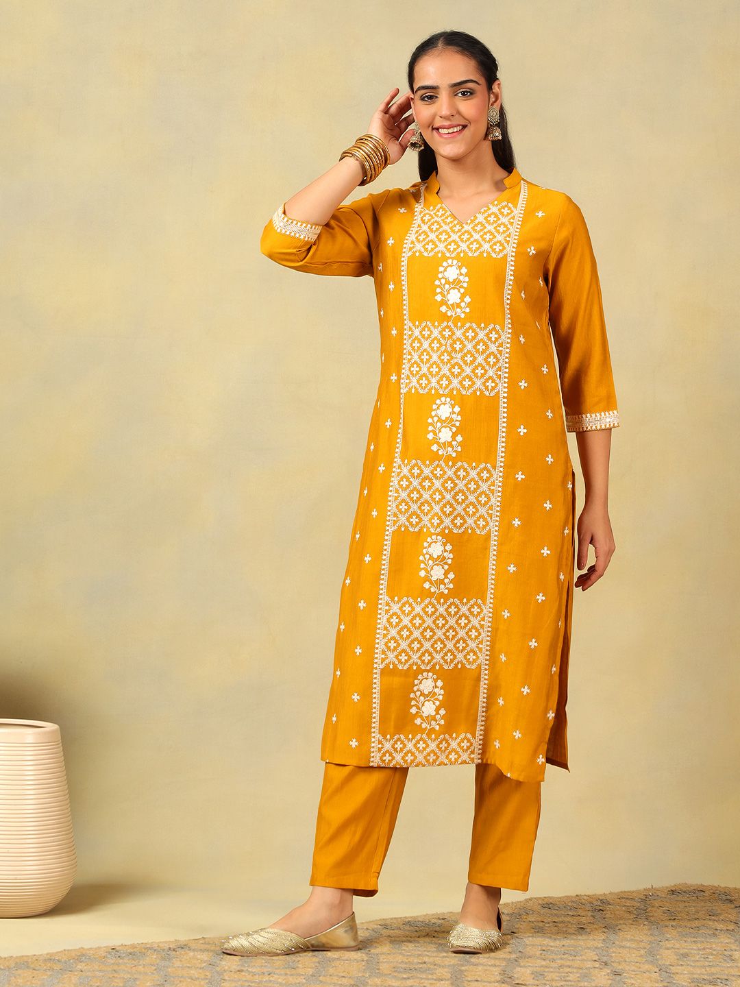Mamicha Women Ethnic Motifs Embroidered Regular Thread Work Pure Cotton Kurta with Trousers & With Dupatta