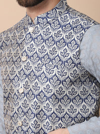 Anouk Grey Floral Sulam Benang Berfungsi Kurta Kapas Tulen dengan Jaket Churidar & Nehru