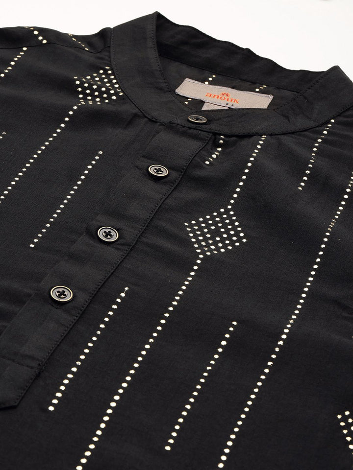 Anouk Embellished Mukaish Kurta