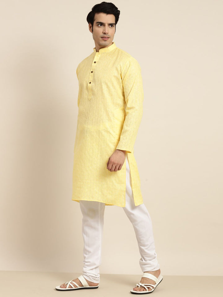 Anug oleh SOJANYA Lelaki Yellow Checked Dobby Mandarin Collar Kurta