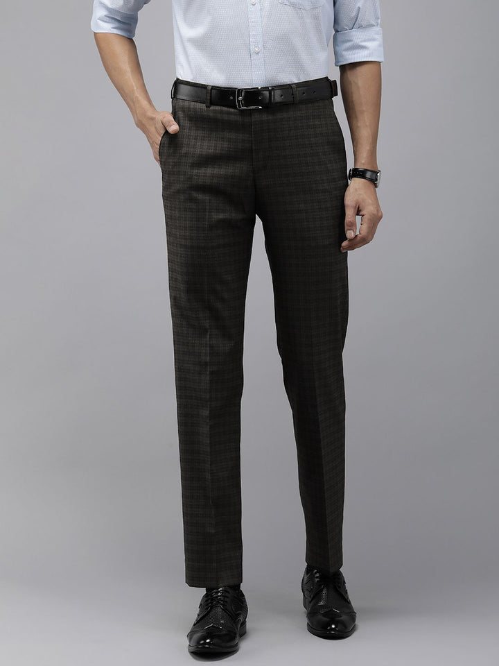Park Avenue Men Mid-Rise Checked Smart Trousers