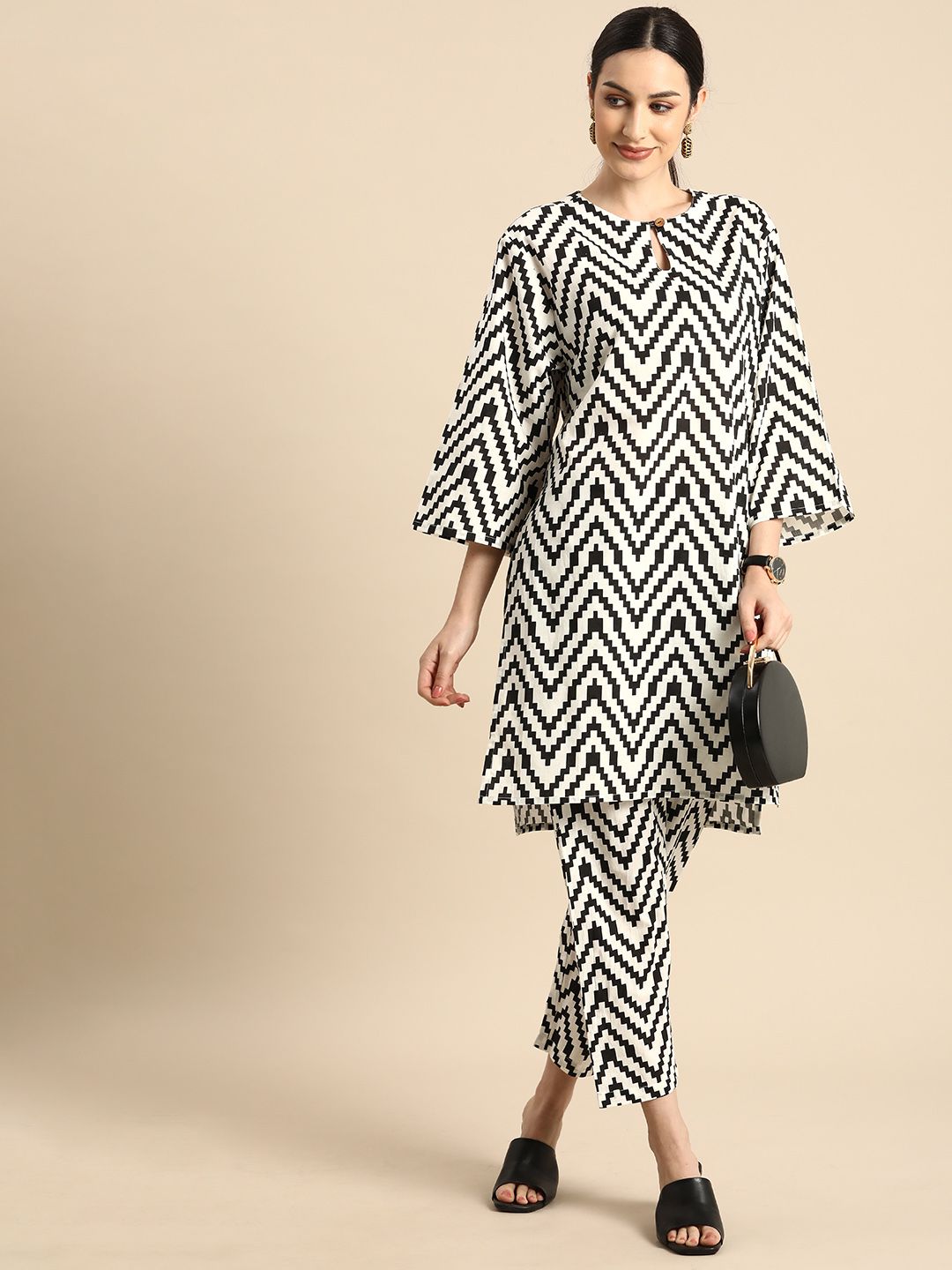 Anouk Women White Printed Kurta with Trousers