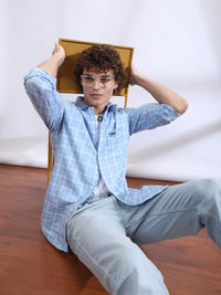 The Indian Garage Co Men Blue & White Slim Fit Checked Casual Shirt