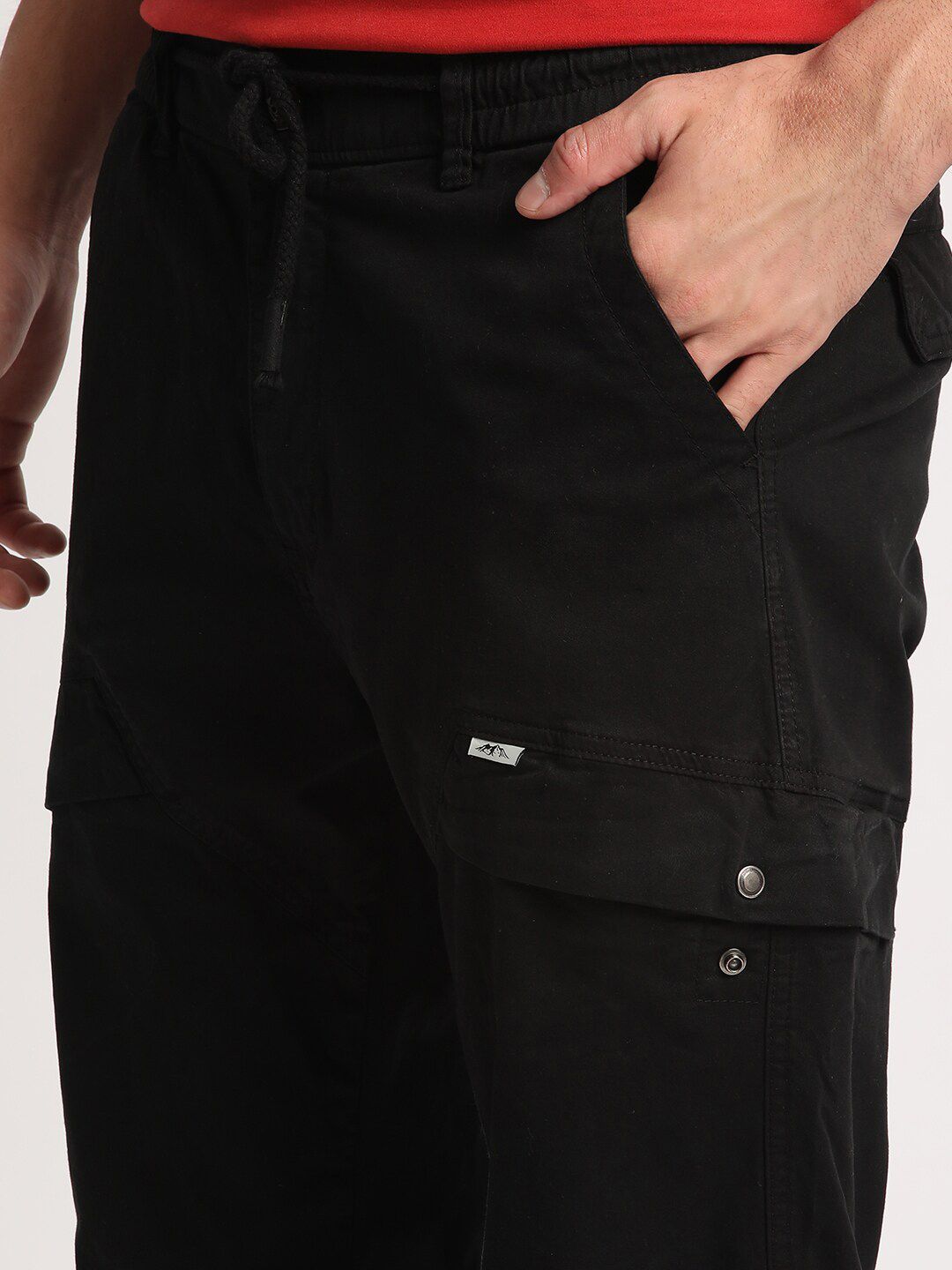 THE BEAR HOUSE Men Mid-Rise Easy Wash Regular Fit Cargos Trousers
