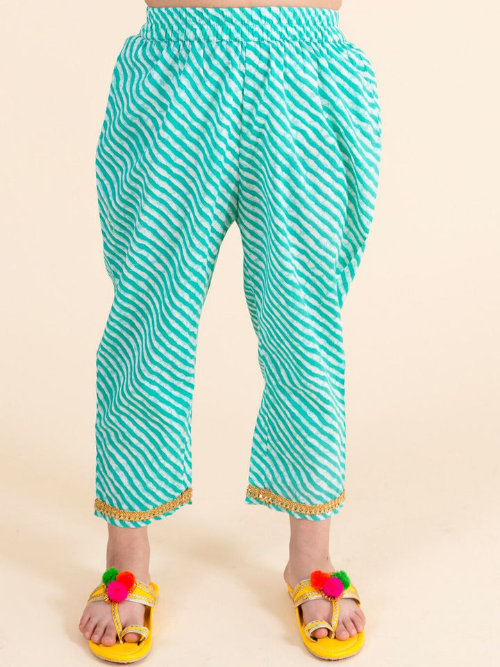 pspeaches Girls Yellow & Blue Floral Pure Cotton Kurta with Trousers & With Dupatta