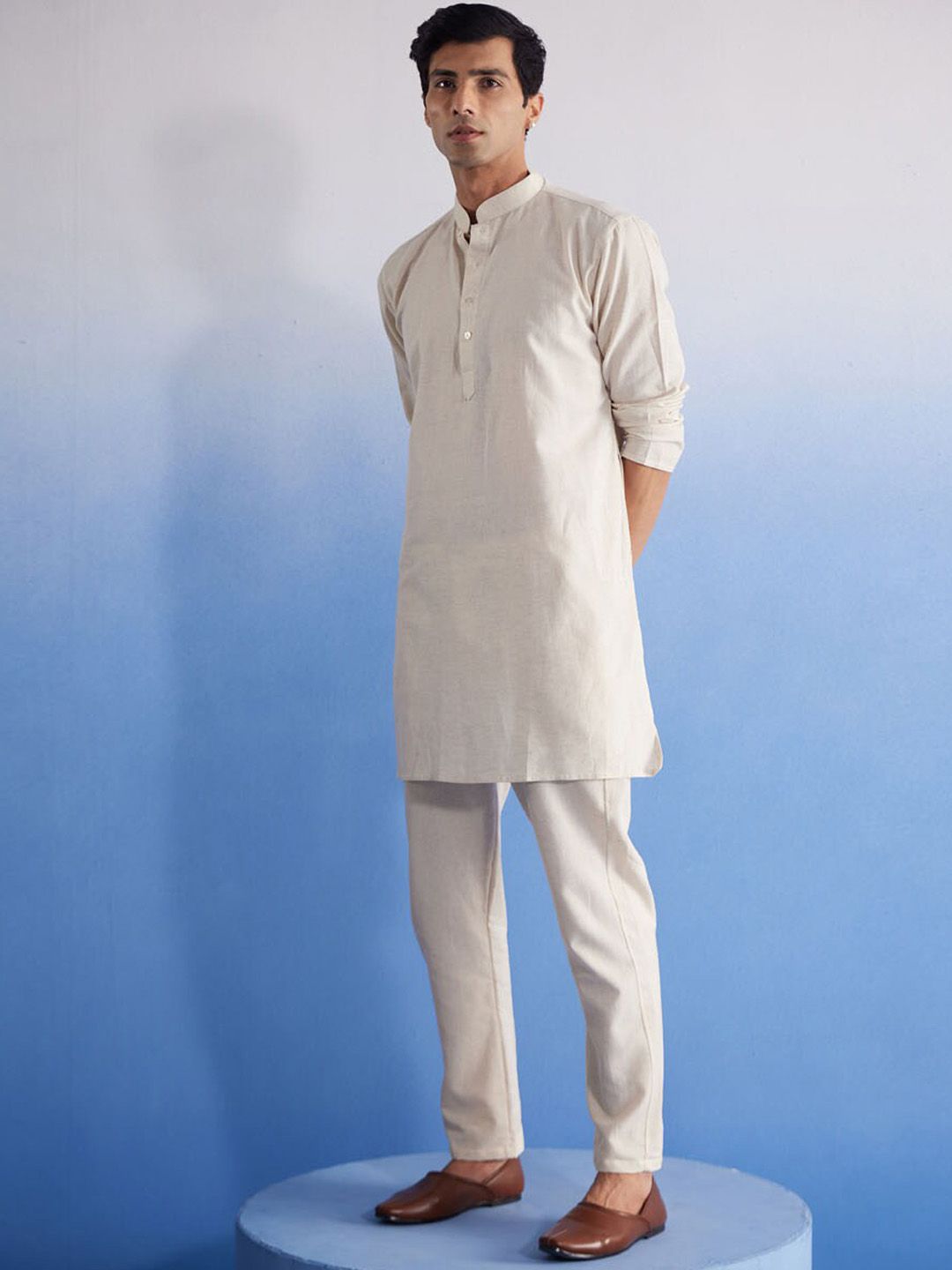 VASTRAMAY Mandarin Collar Pure Cotton Kurta with Trousers