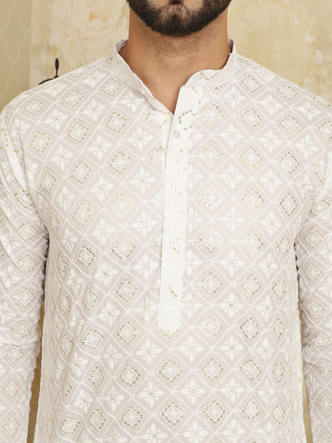 SOJANYA Kurta Kapas Tulen Sulam Geometrik dengan Churidar