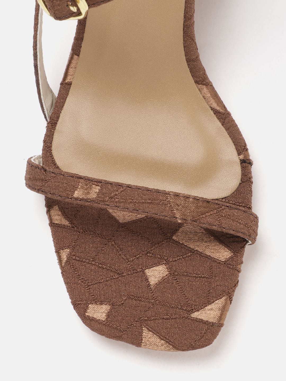 DressBerry Women Textured Block Heel Sandals