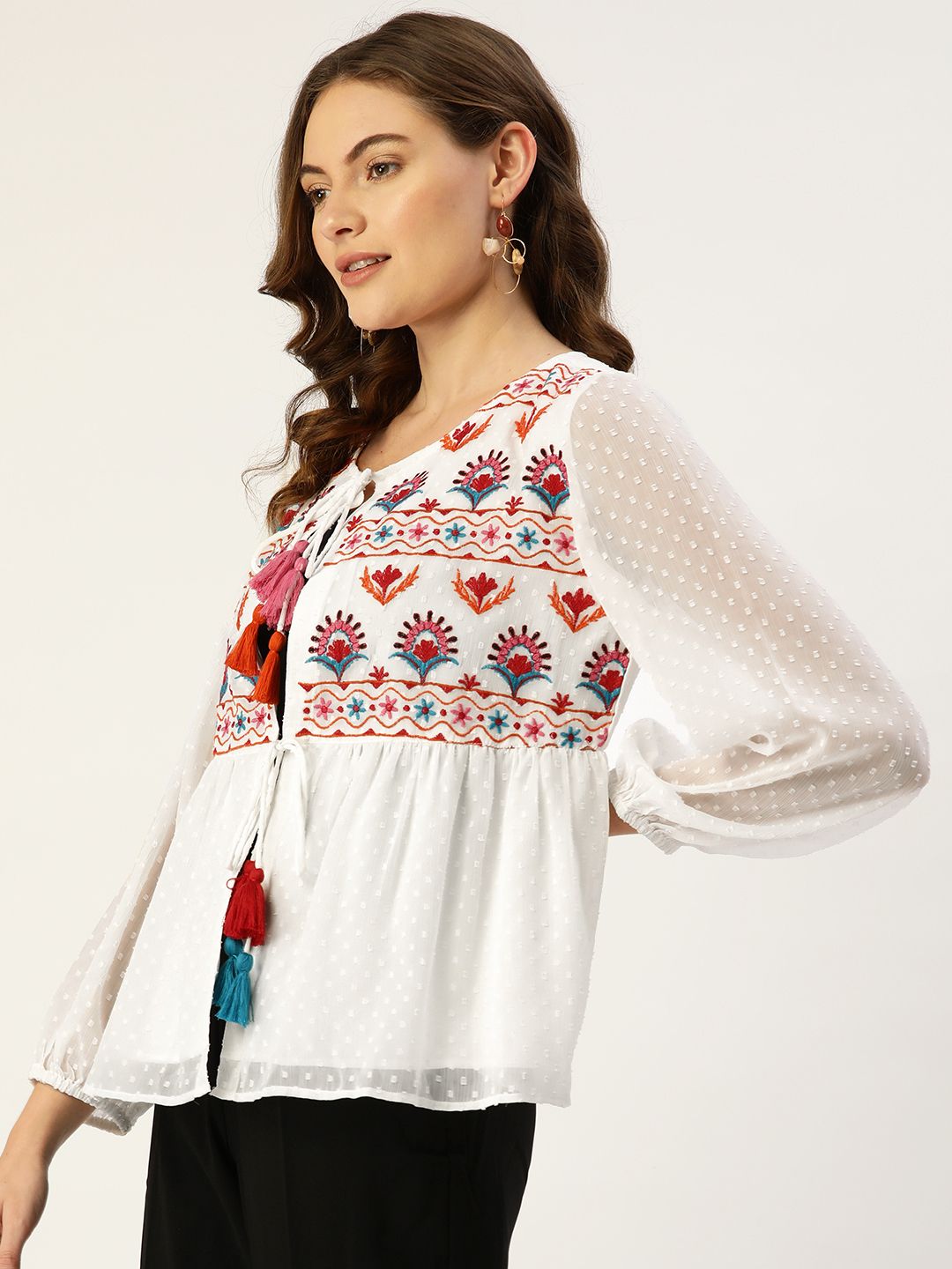 Antheaa Women Off White & Pink Printed Embroidered Tie-Up Shrug