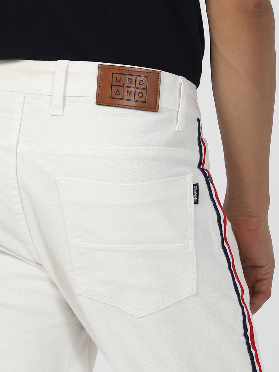 Urbano Fashion Men White Slim Fit Mid-Rise Clean Look Stretchable Jeans