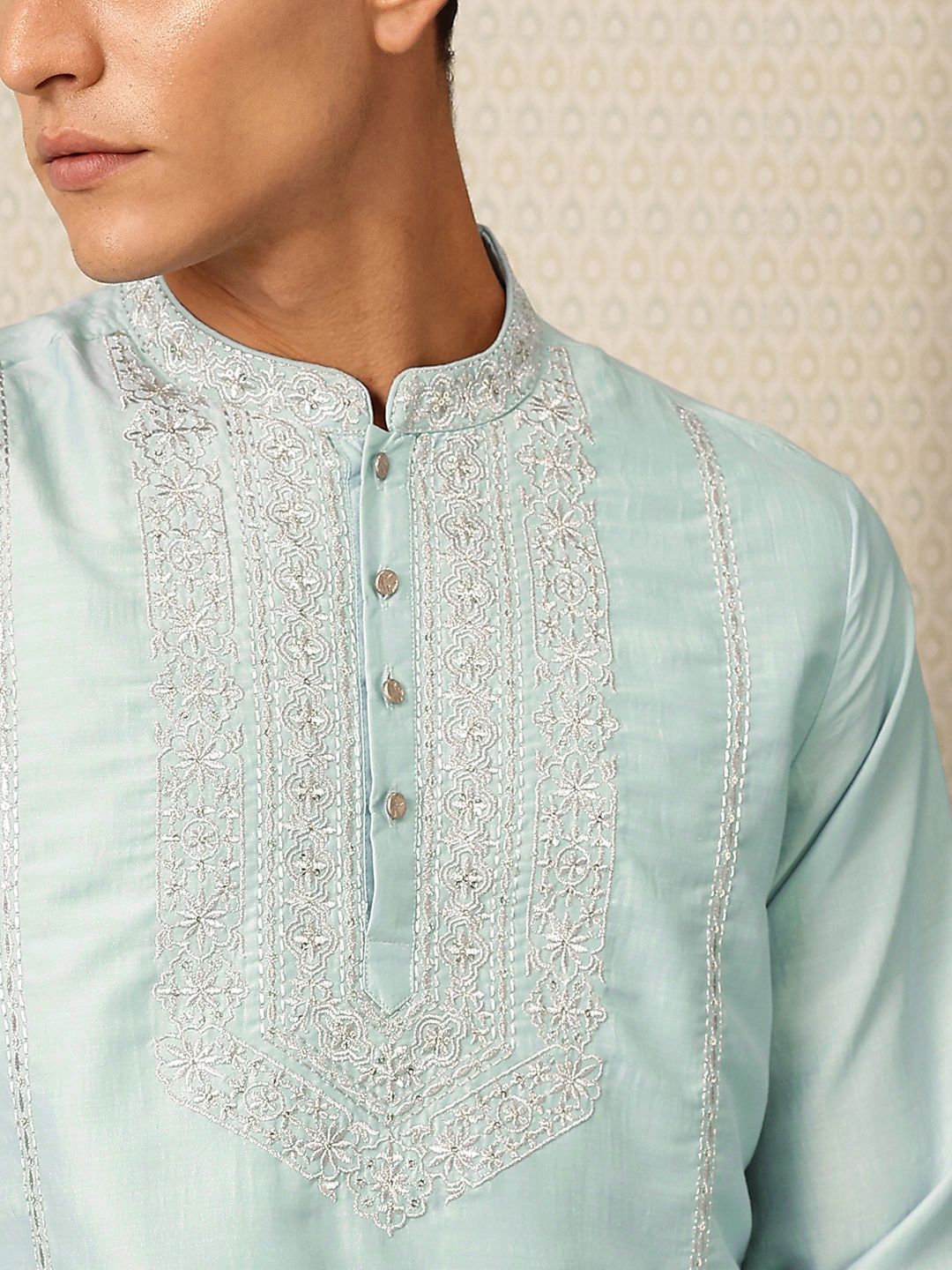 House of Pataudi Floral Embroidered Sequinned Straight Jashn Kurta