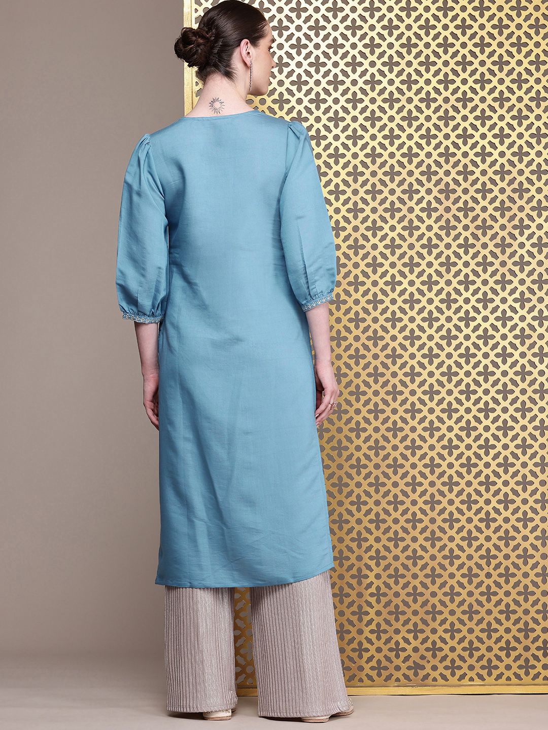 House of Pataudi Jashn Indie Florals Yoke Design Kurta