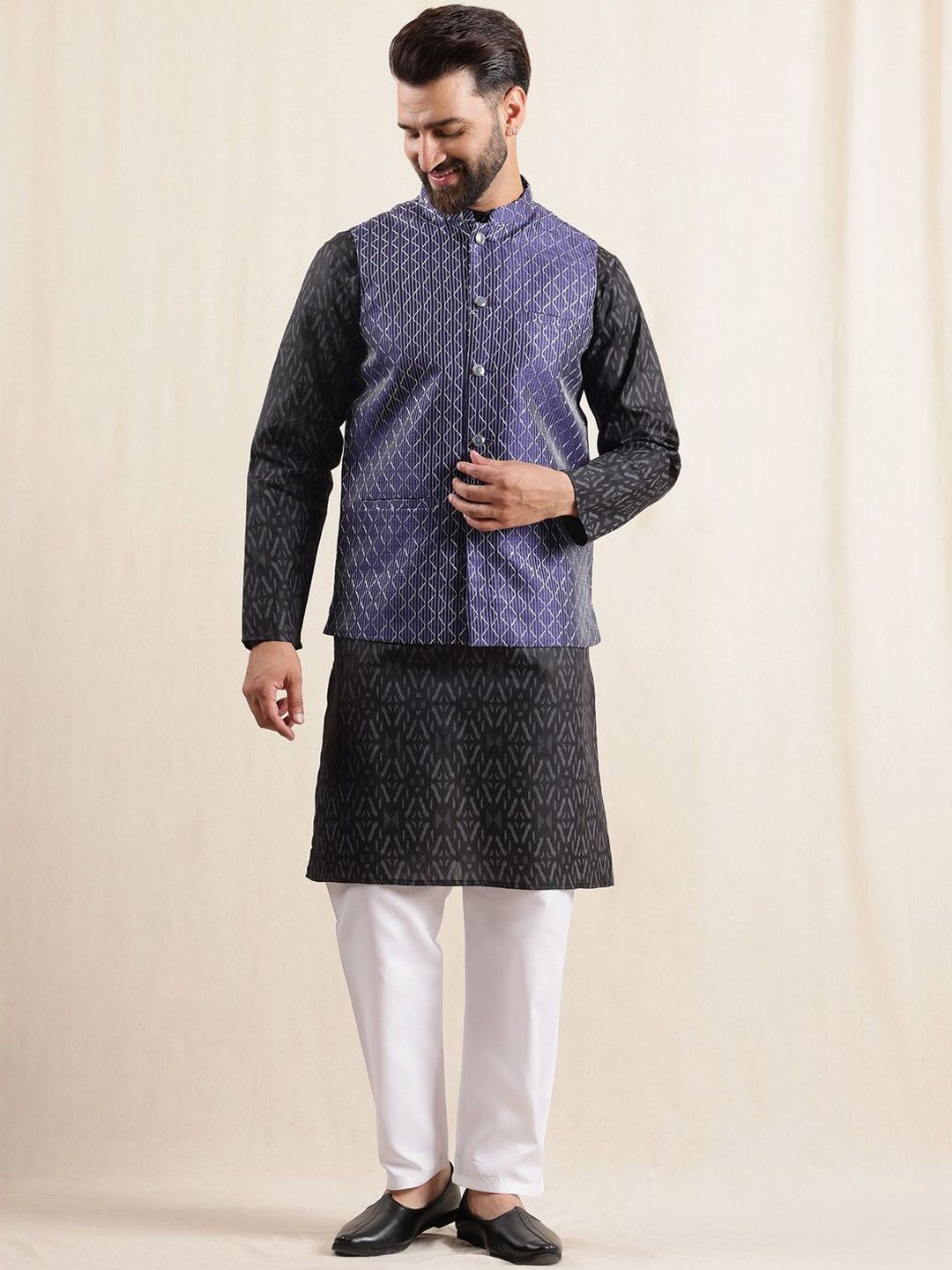 Anouk Men Ikat Bercetak Kurta Biasa dengan Piyama