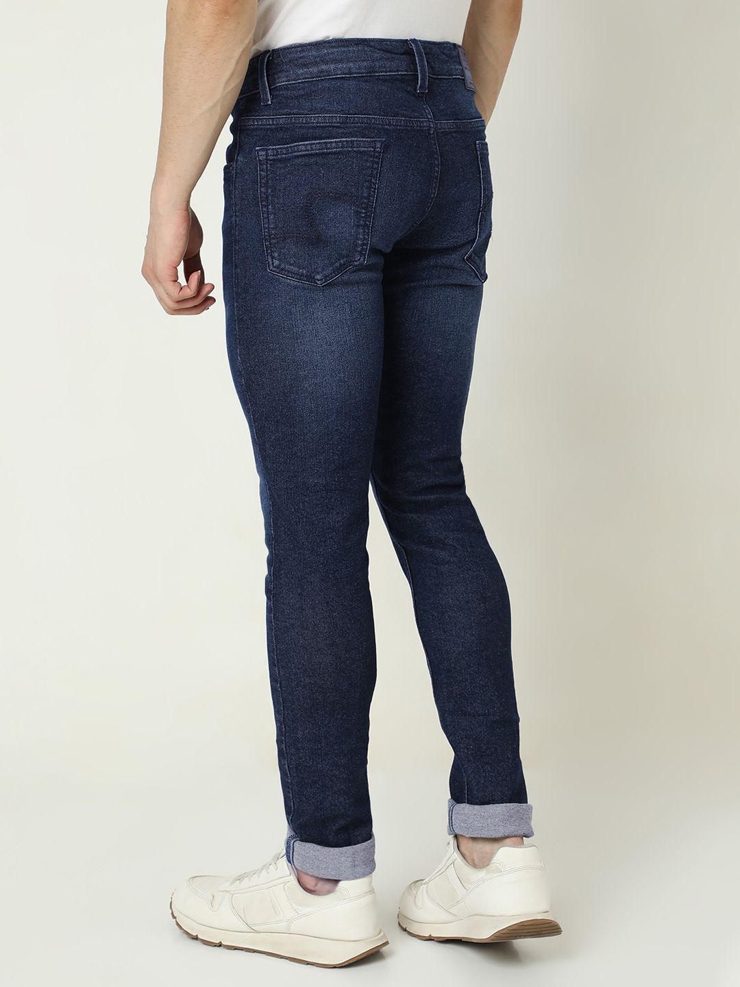 SPYKAR Men Slim Fit Low-Rise Light Fade Stretchable Jeans