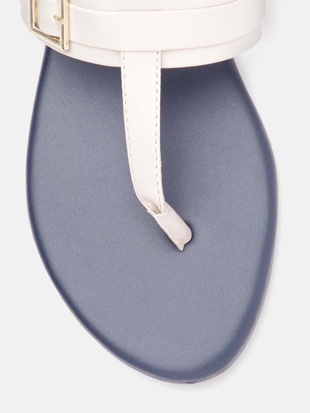 DressBerry Women Solid T-Strap Flats with Buckle Detail