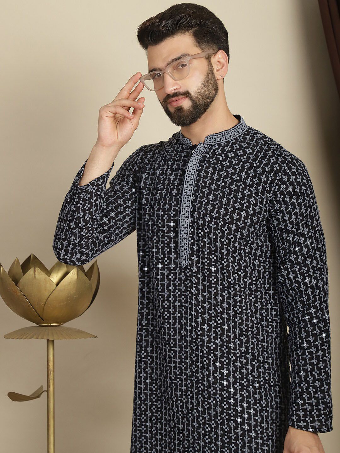 Anouk Kelabu Abstrak Sulam Mandarin Kolar Kapas A-Line Kurta