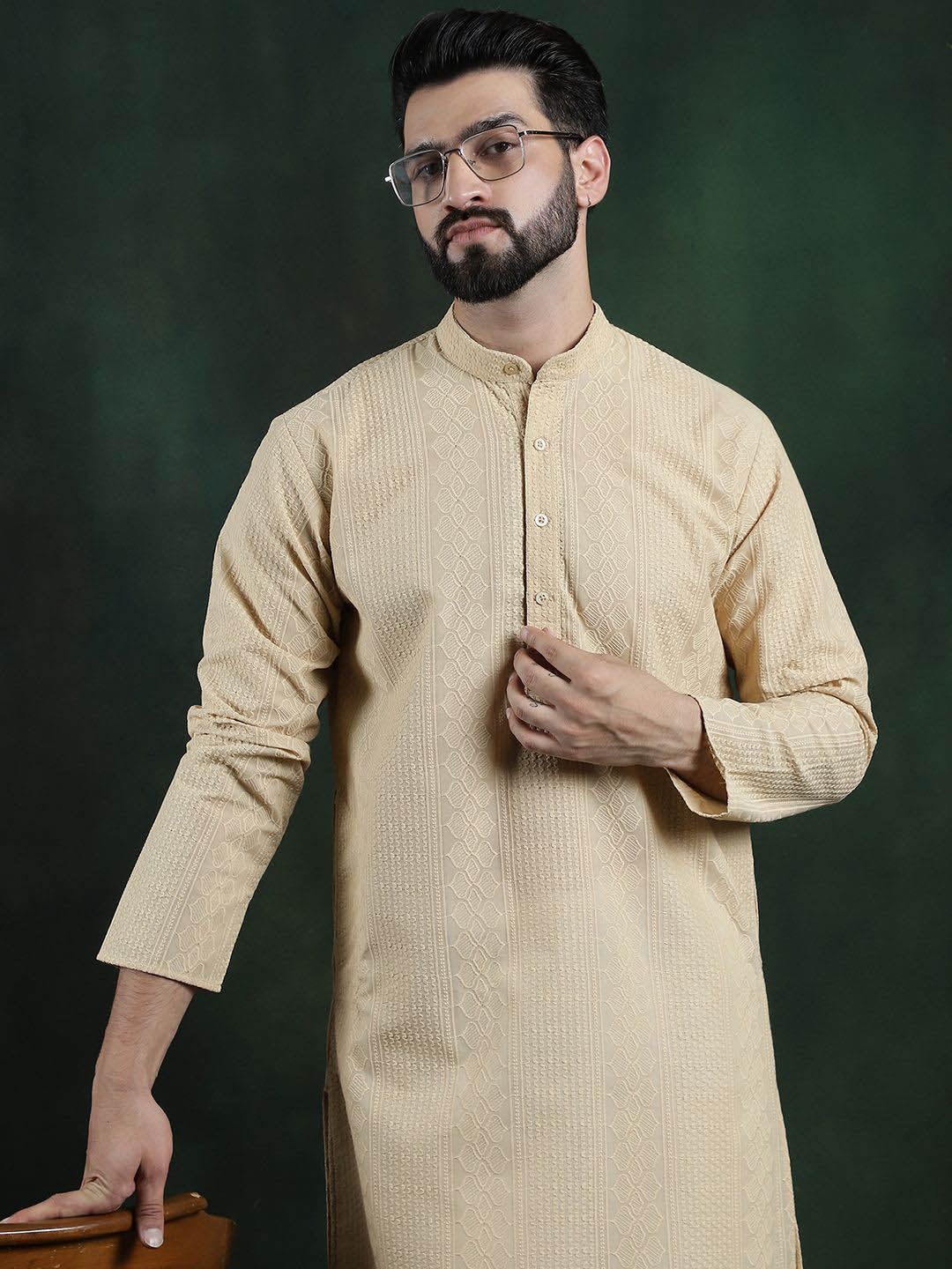 SOJANYA Motif Etnik Bersulam Kolar Mandarin Benang Kerja Cotton Kurta Lurus