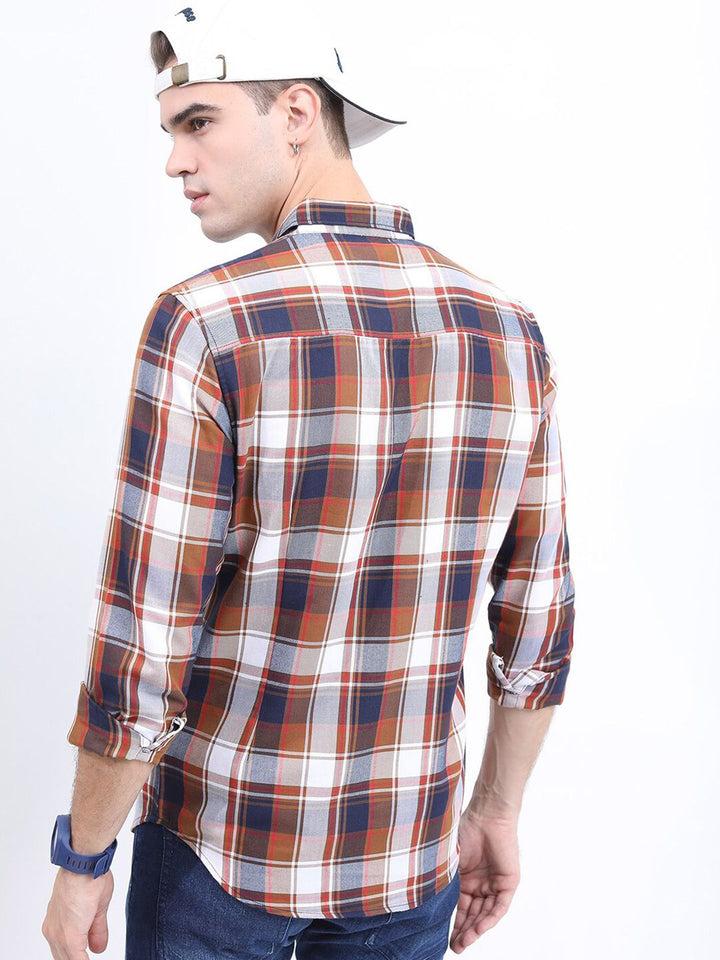 HIGHLANDER Men Checked Casual Slim Fit Shirt