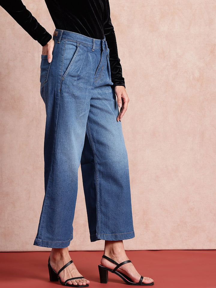all about you Women Wide Leg Light Fade Stretchable Pleated Cropped Jeans