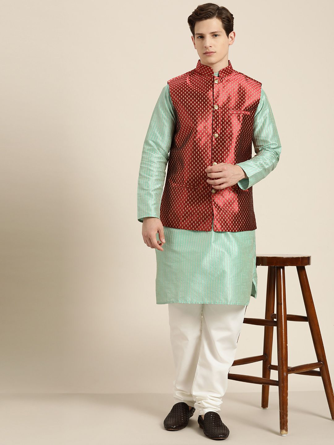 SOJANYA Lelaki Benang Hijau Laut & Beige Berjalur Bekerja Lurus Kurta Churidar & Jaket Nehru