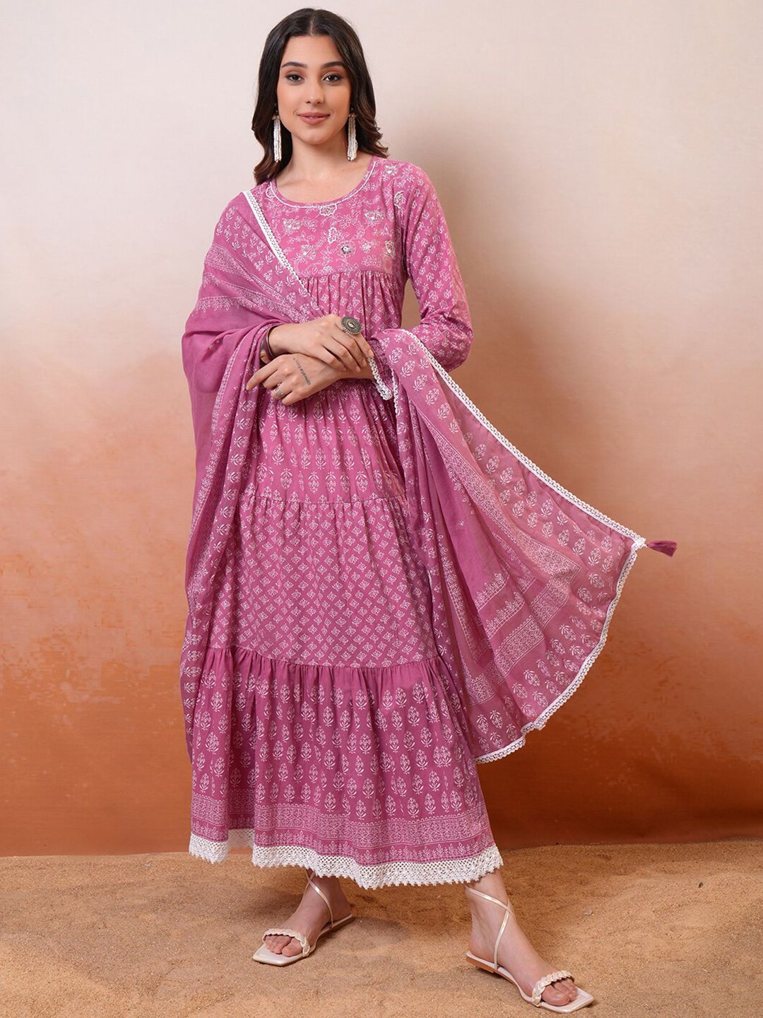 Vishudh Ethnic Motifs Print Maxi Midi Dress