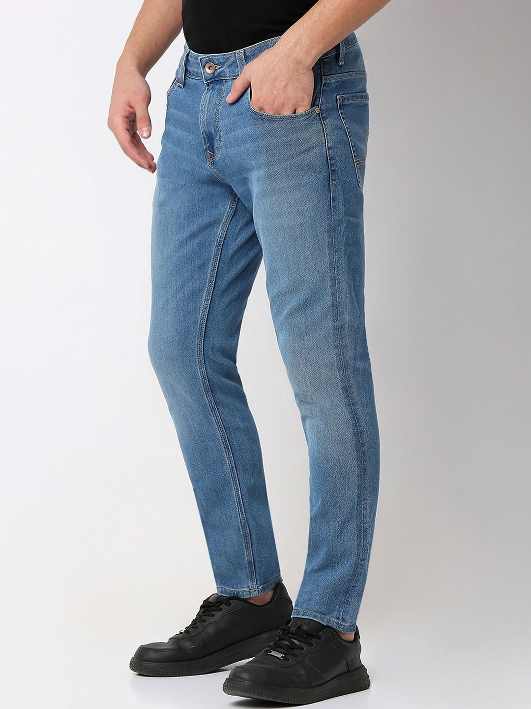SPYKAR Men Slim Fit Light Fade Stretchable Jeans