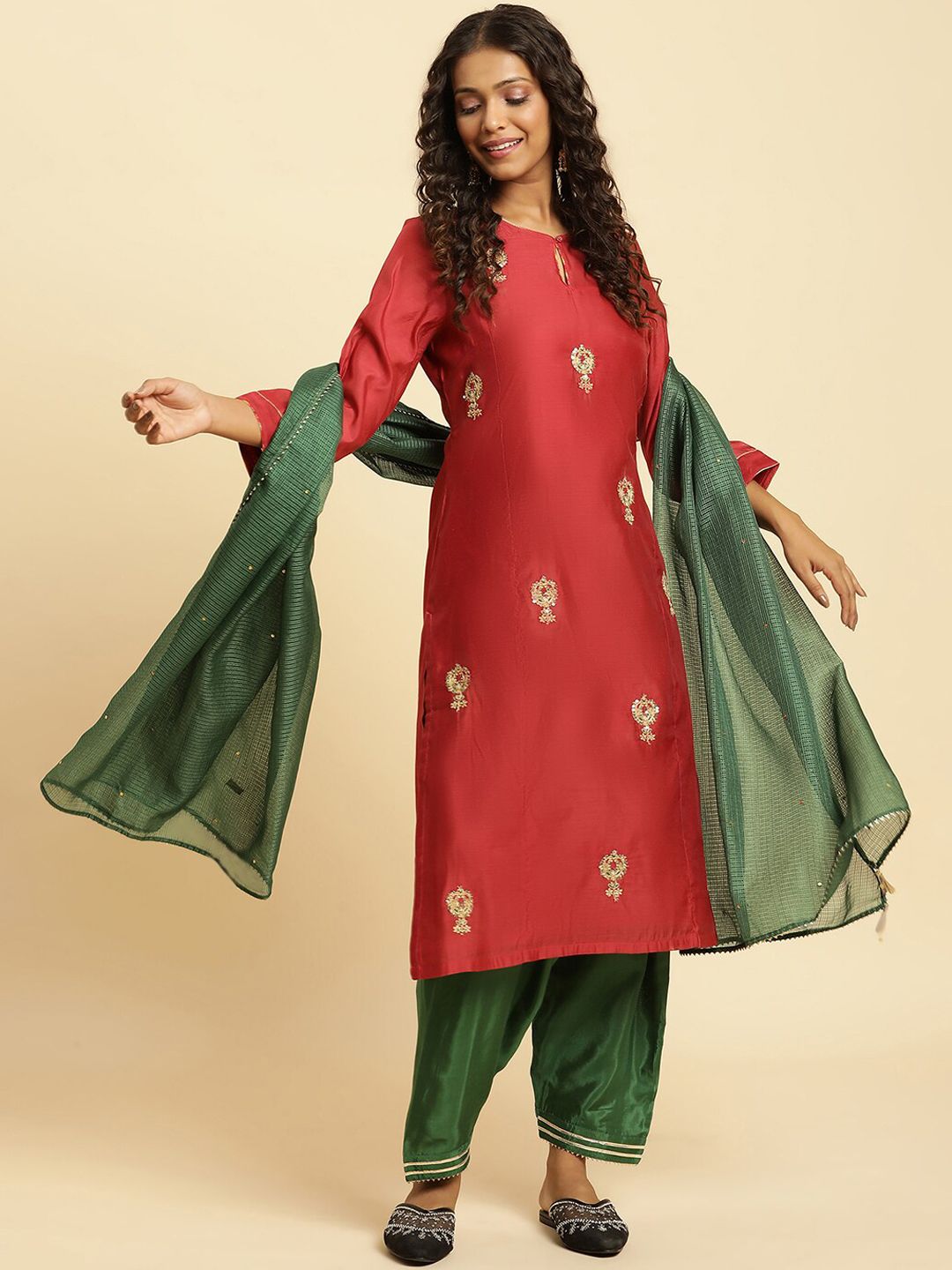 W Festive Solid Rayon Straight Kurta
