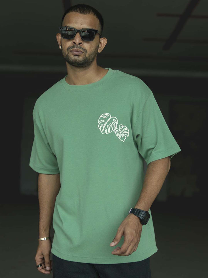 Powerlook Men Graphic Printed Round Neck Oversized T-Shirt