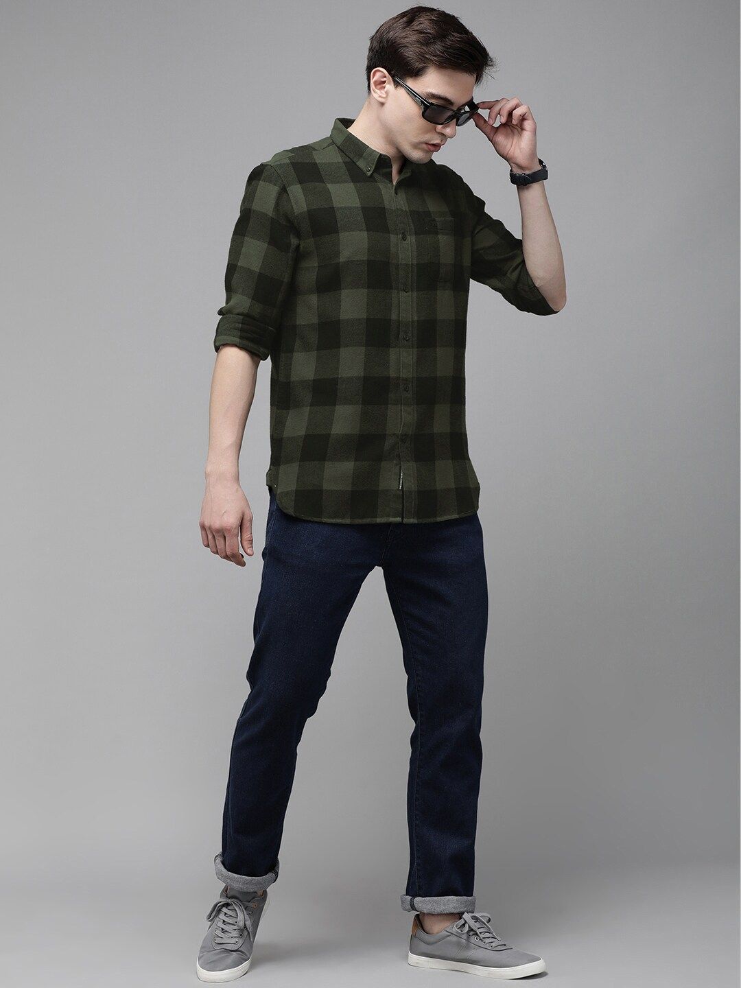 THE BEAR HOUSE Men Olive Green Slim Fit Pure Cotton Checked Casual Shirt