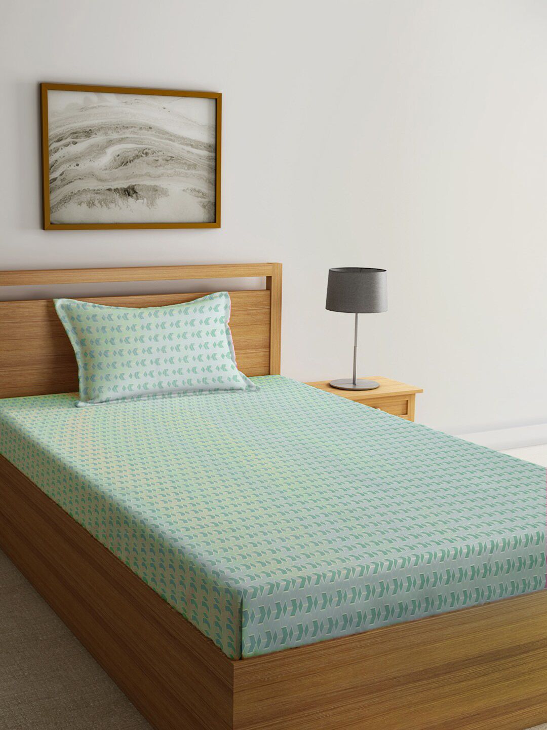 KLOTTHE Green Geometric Printed 300 TC Fitted Single Bedsheet With Pillow Cover