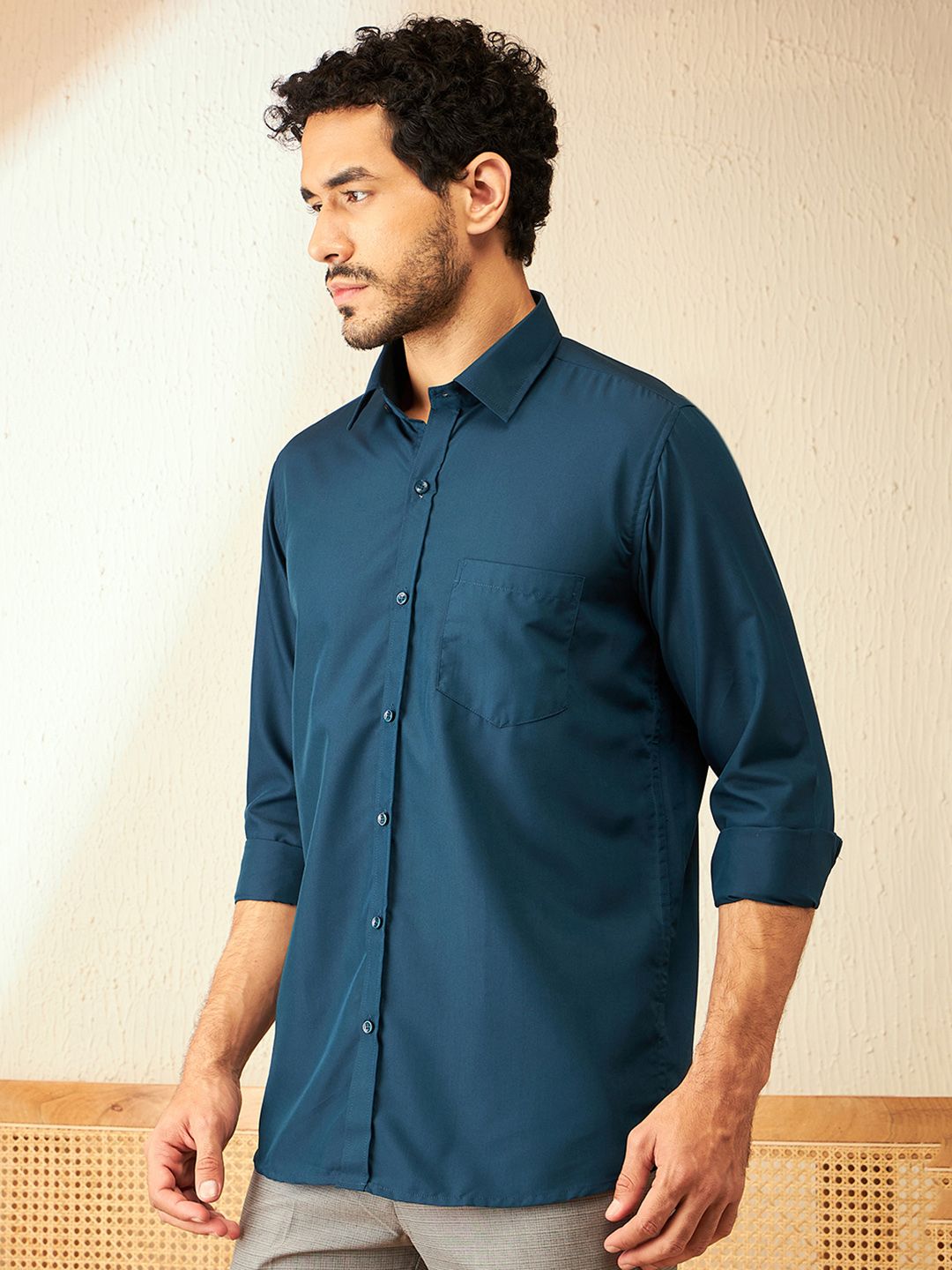 DENNISON Men Teal Blue Classic Regular Fit Solid Formal Shirt
