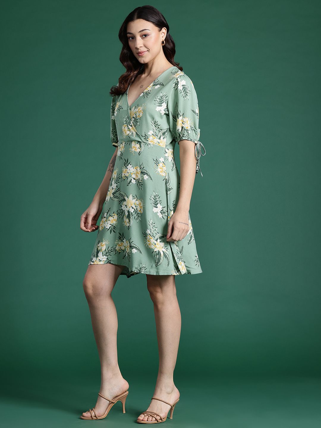 DressBerry Floral Print Puff Sleeve A-Line Dress