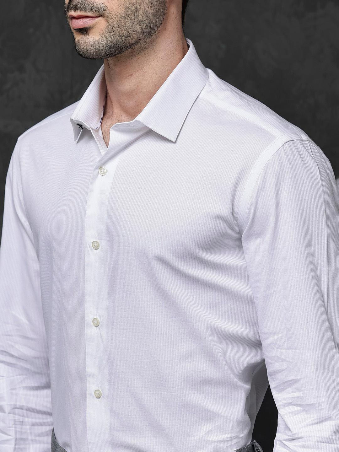 RARE RABBIT Men Bovec Regular Fit Classic Striped Shirt