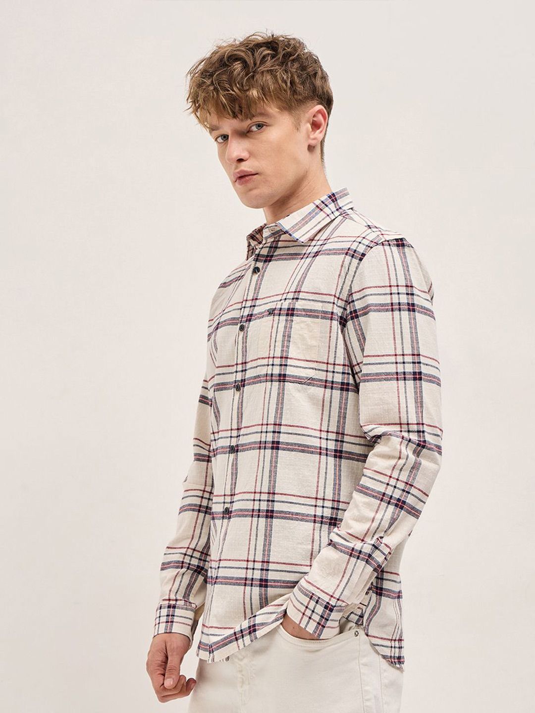 THE BEAR HOUSE Men Slim Fit Spread Collar Tartan Checked Cotton Casual Shirt