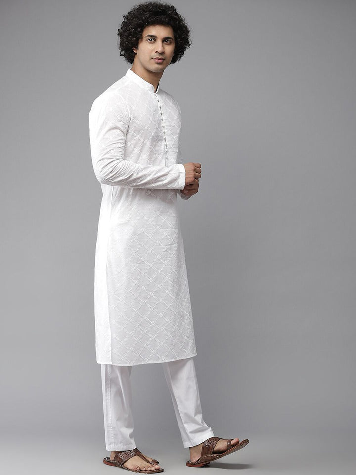 See Designs Men White Chikankari Embroidered Straight Kurta