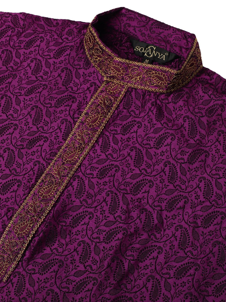 SOJANYA Men Aubergine & Black Woven Design Kurta Lurus