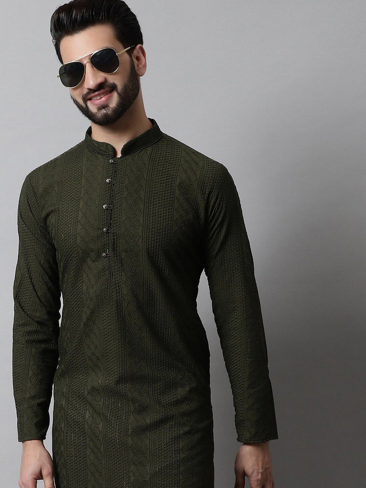 Jompers Men Ethnic Motifs Thread Work Cotton Kurta