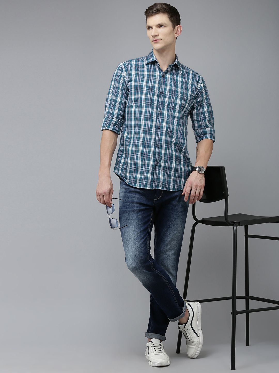 Park Avenue Men Slim Fit Tartan Checks Opaque Pure Cotton Casual Shirt