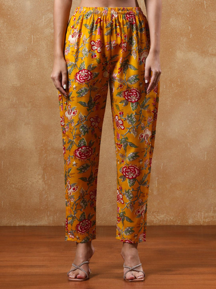 Varanga Women Floral Yoke Design Straight Kurta with Trousers & Dupatta