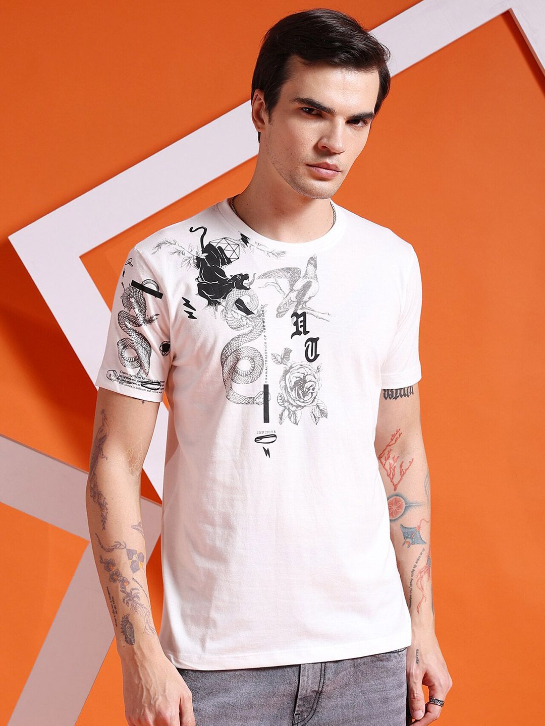 The Indian Garage Co Graphic Printed Round Neck T-shirt