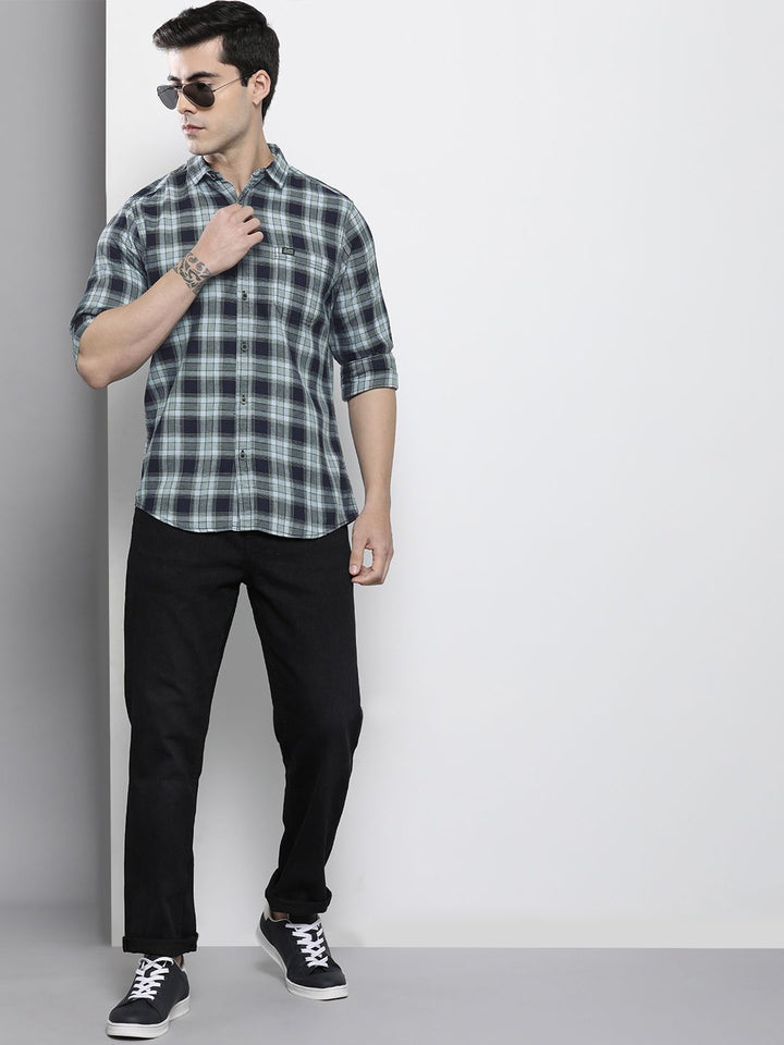 The Indian Garage Co Men Navy Blue Tartan Checked Regular Fit Cotton Casual Shirt