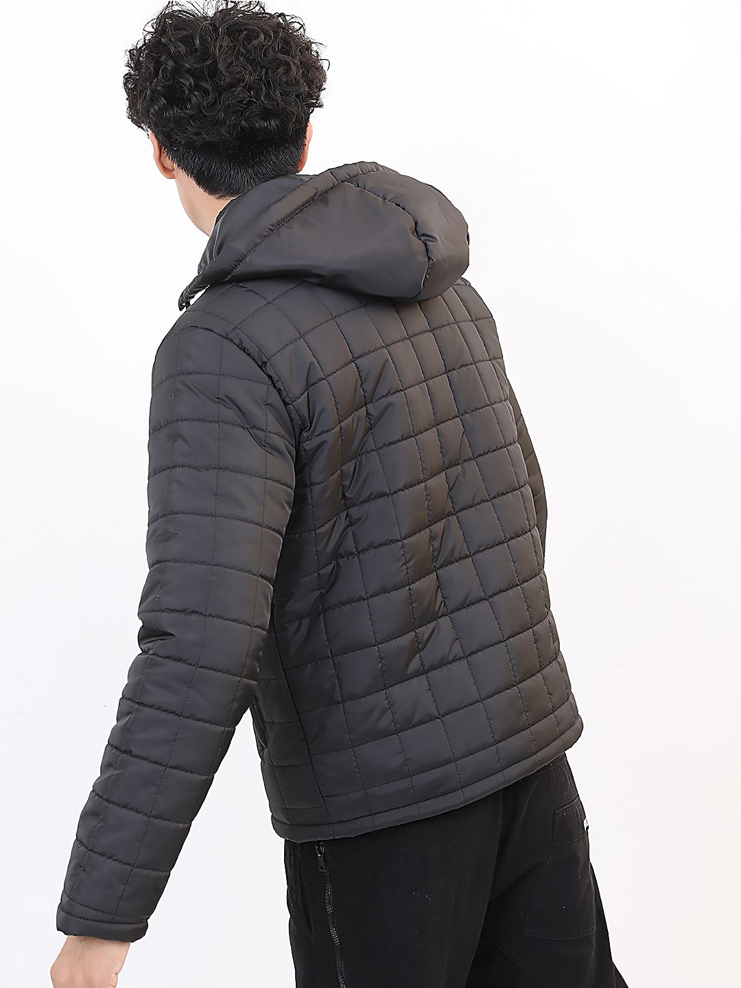 HIGHLANDER Men Black Colourblocked Puffer Jacket with Patchwork
