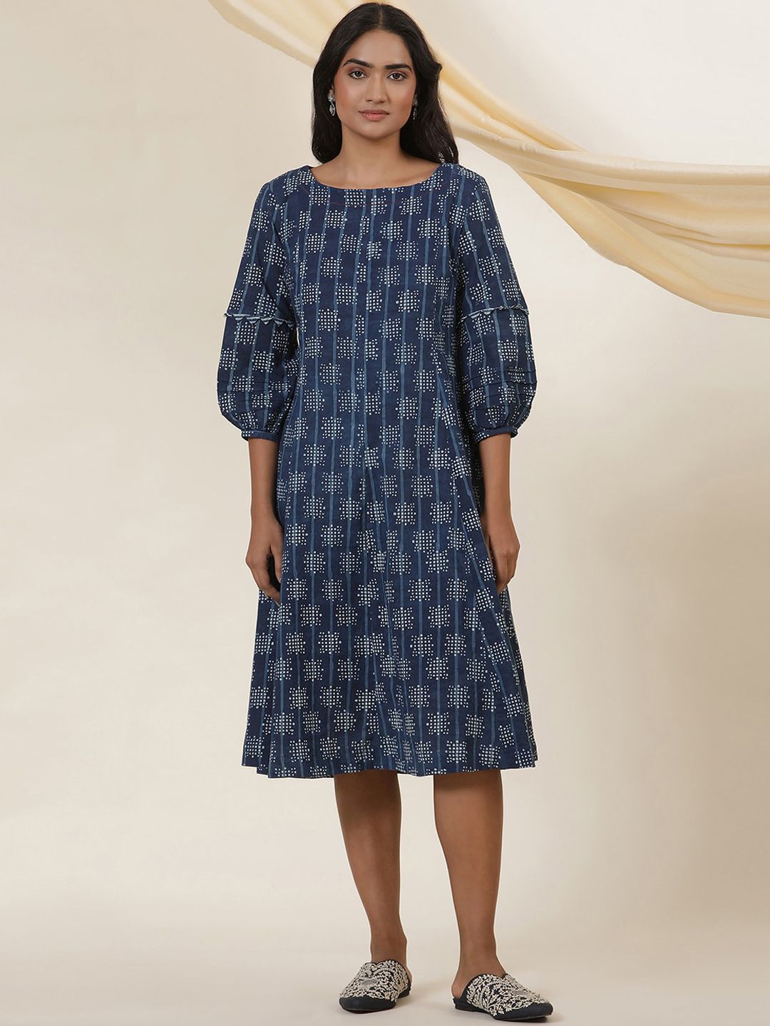 W Geometric Printed Sequinned Puff Sleeves A-Line Kurta