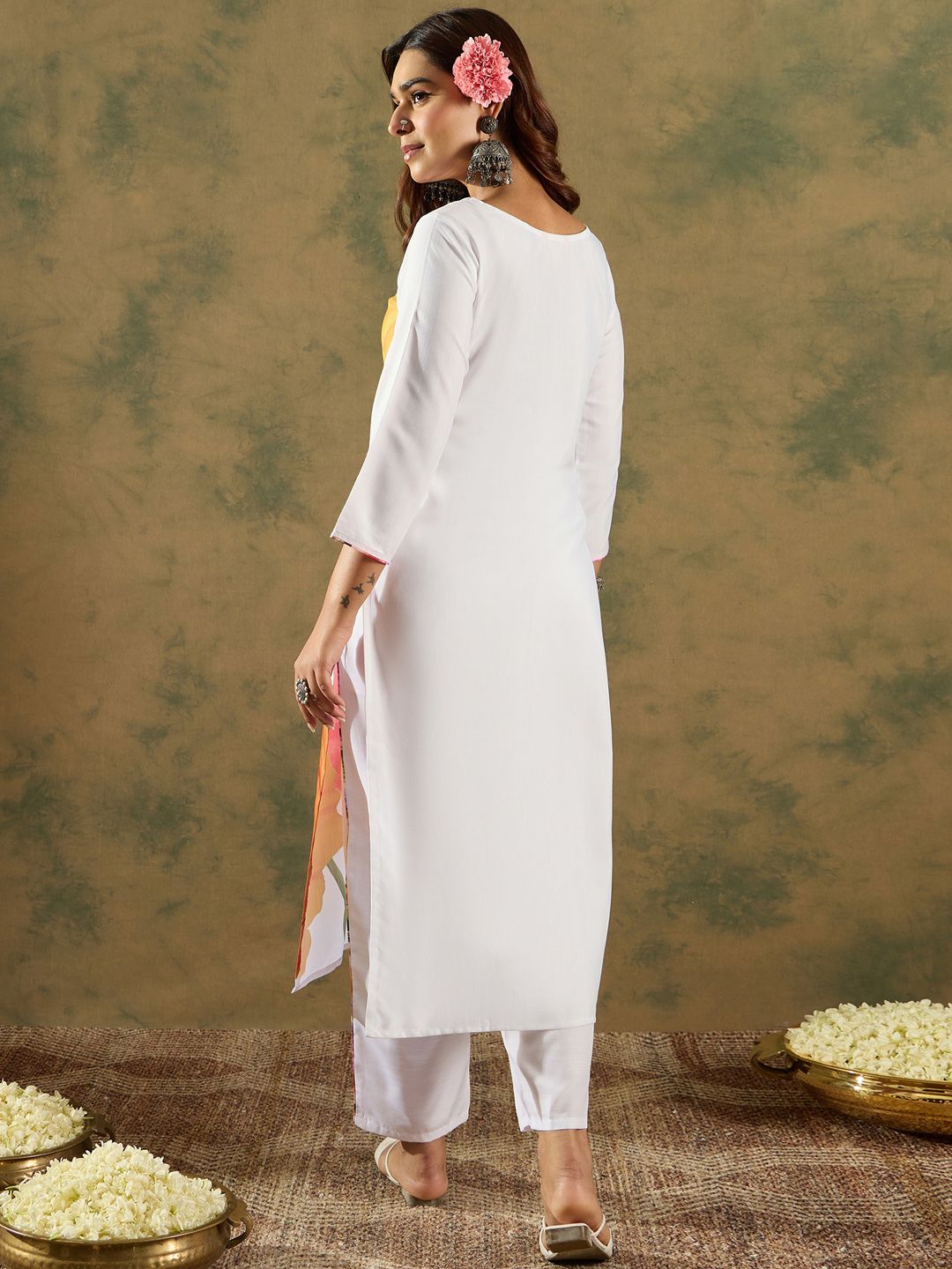 Indo Era Women Floral Printed Regular Kurta with Trousers