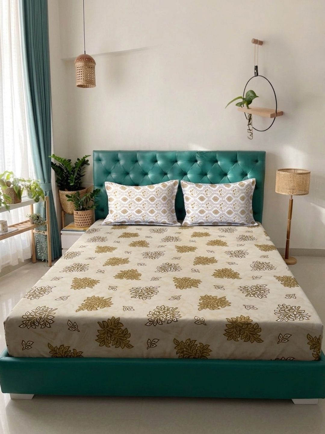 Myntra Elegant Homes Yellow Conversational 400 TC King Cotton Bedsheet & 2 Pillow Covers