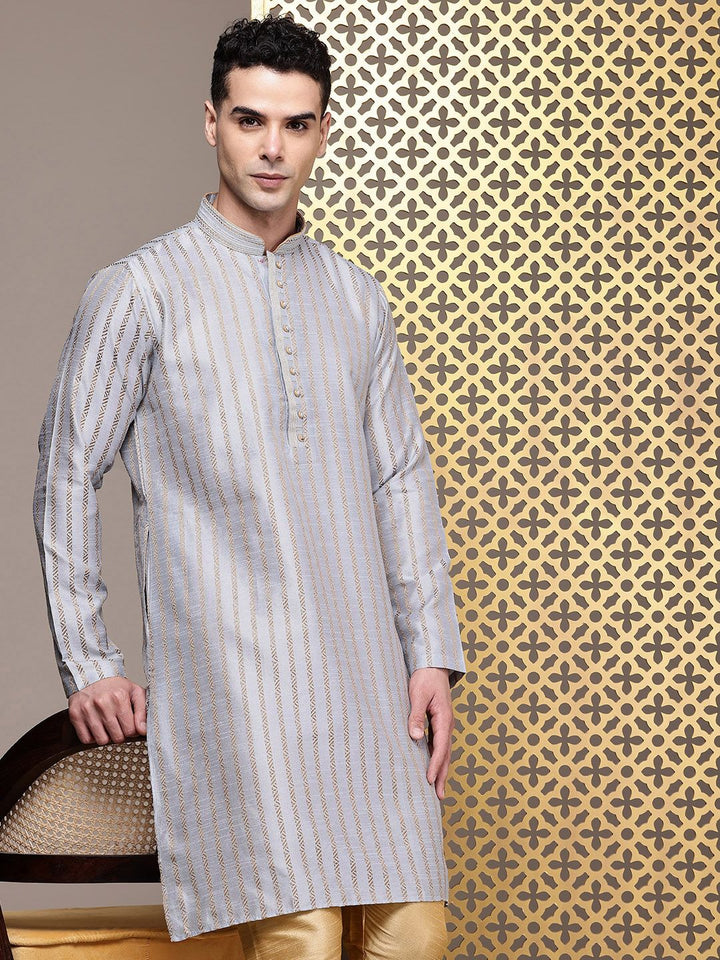 House of Pataudi Woven Design Regular Jashn Kurta With Churidar