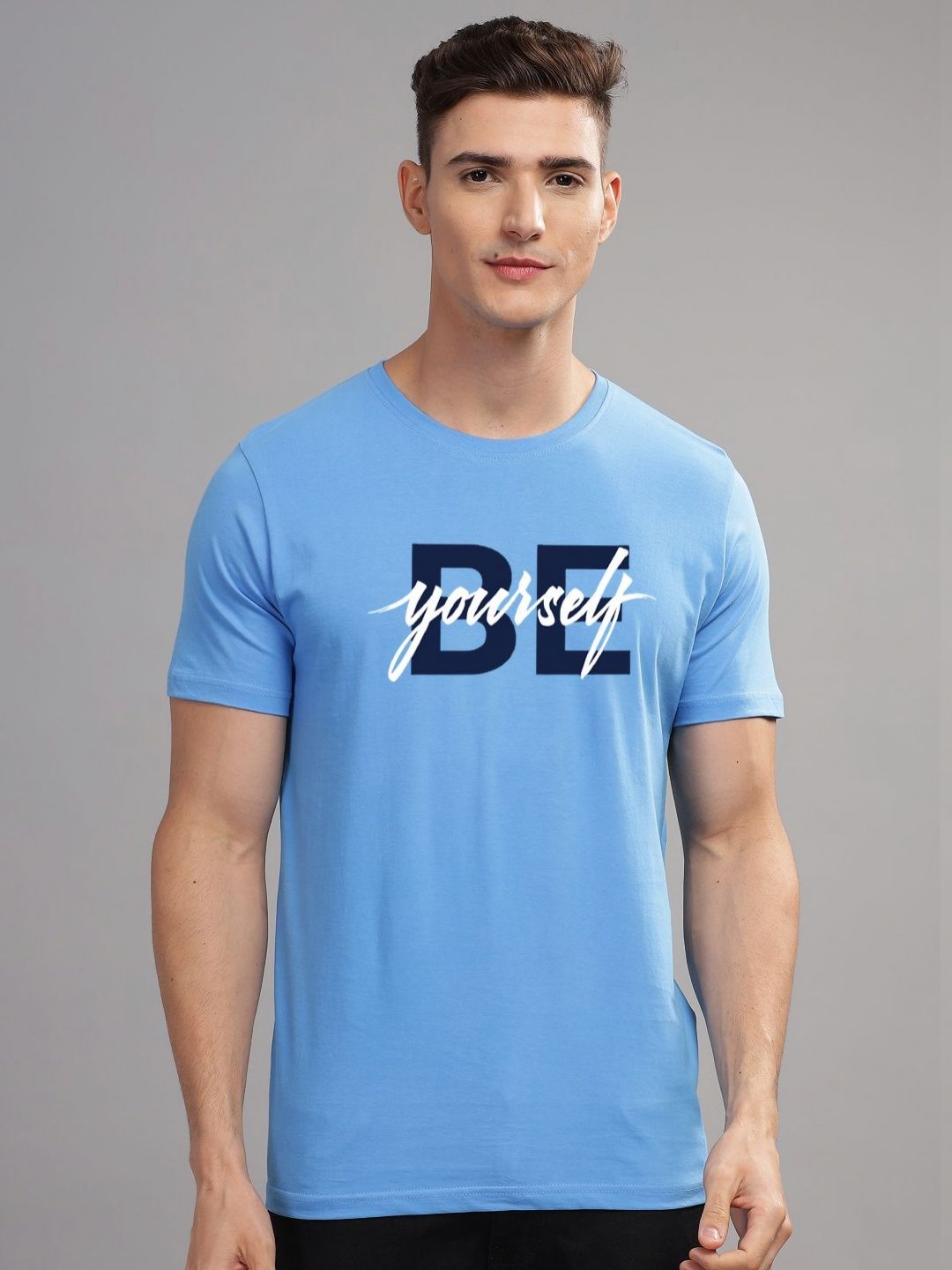 ADRO Men Typography Printed Applique T-shirt