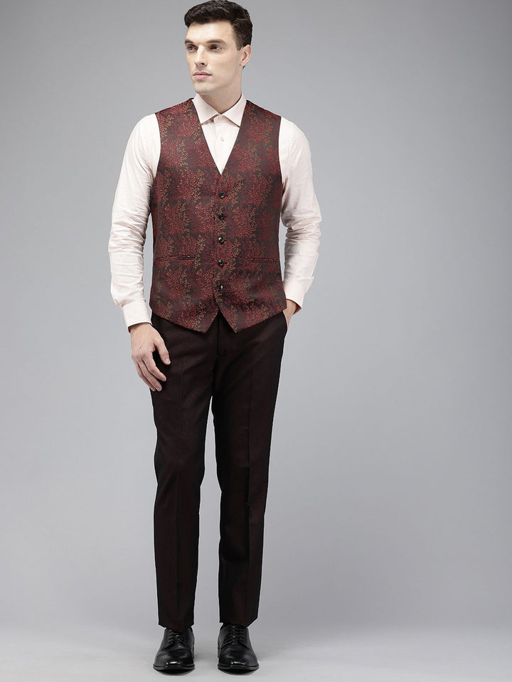 Park Avenue Super Slim Fit Peaked Lapel Single-Breasted 3 Piece Suit