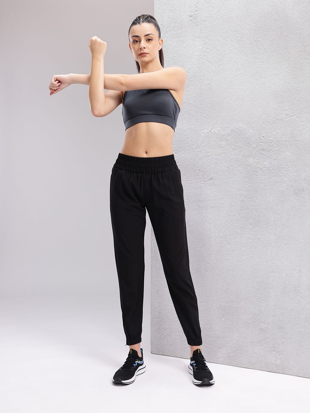 HRX by Hrithik Roshan Woman Rapid-Dry Training Joggers