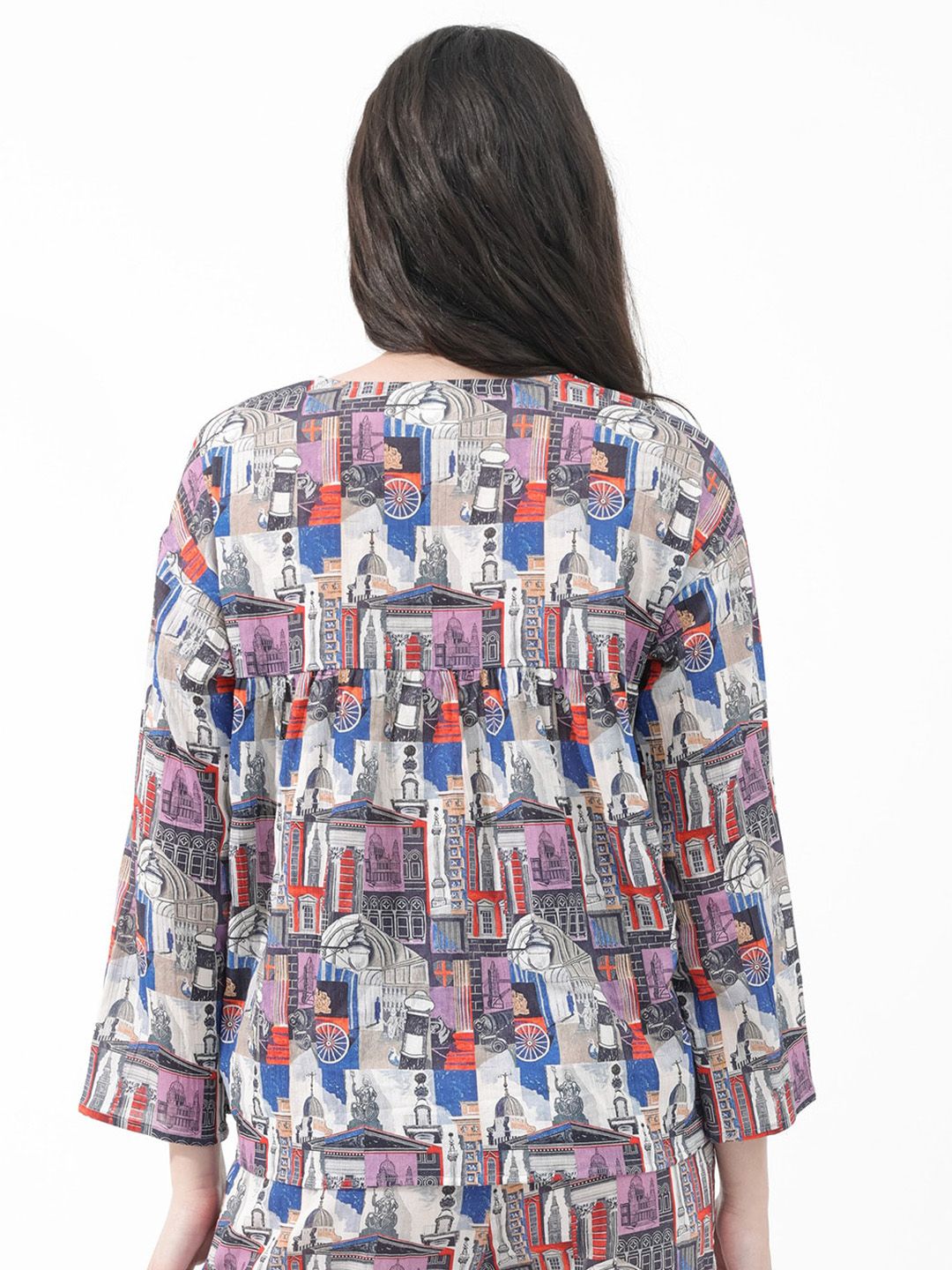Rareism Conversational Printed V Neck Cotton Empire Top